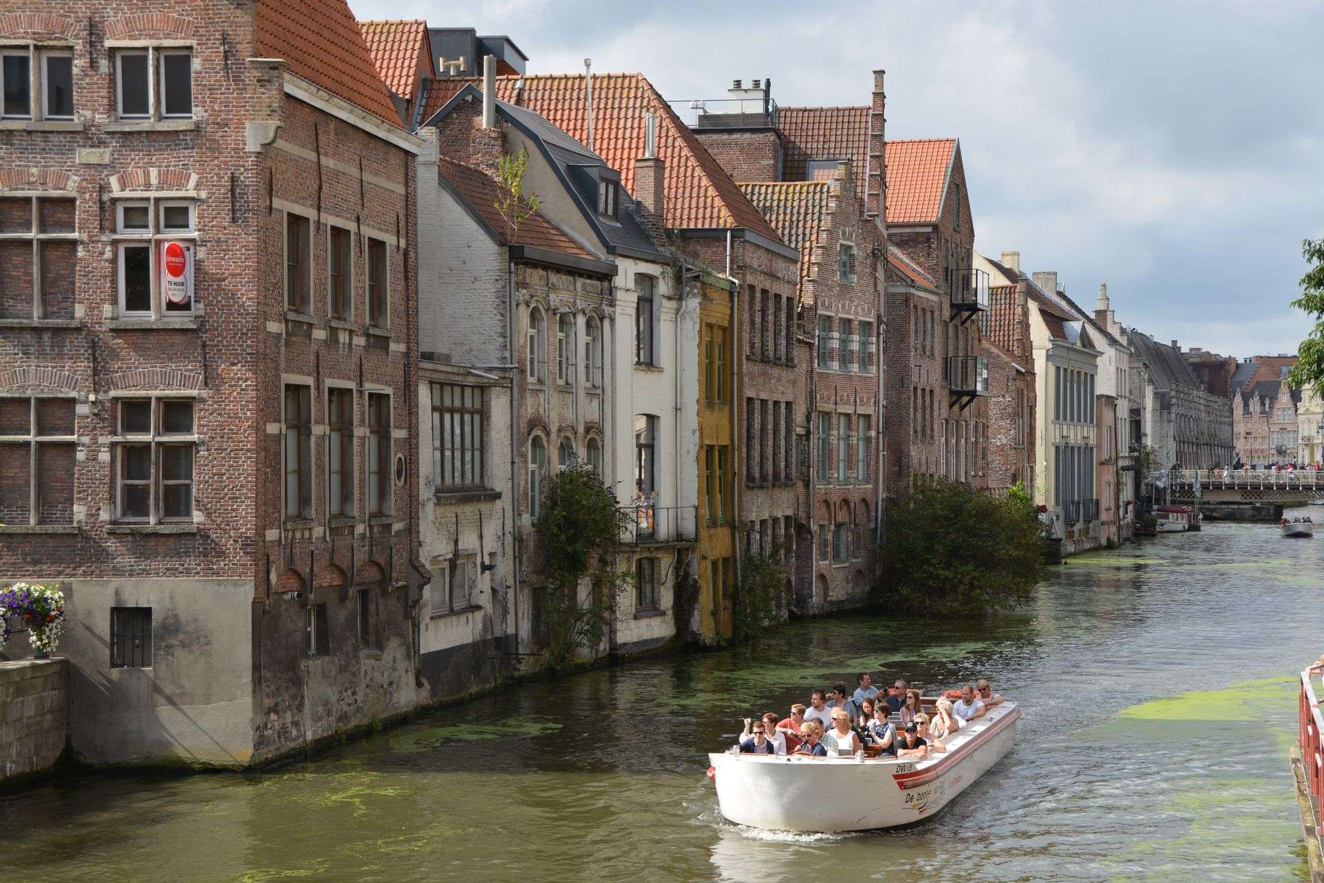 Hotels in East Flanders, Belgium — Ghent canals, medieval landmarks, food, culture, and relaxed Flemish city stays