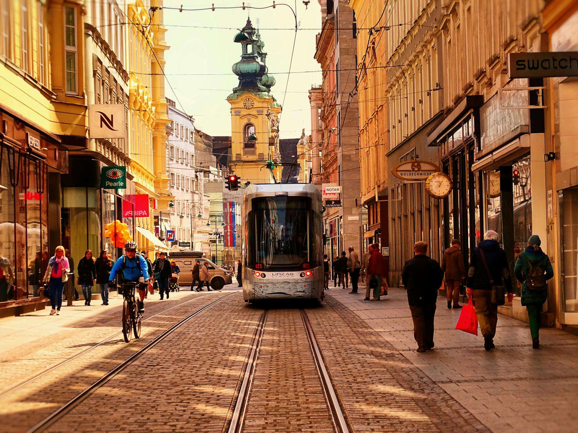 Hotels in Upper Austria, Austria — Danube scenery, lakes, smaller cities, and relaxed countryside travel
