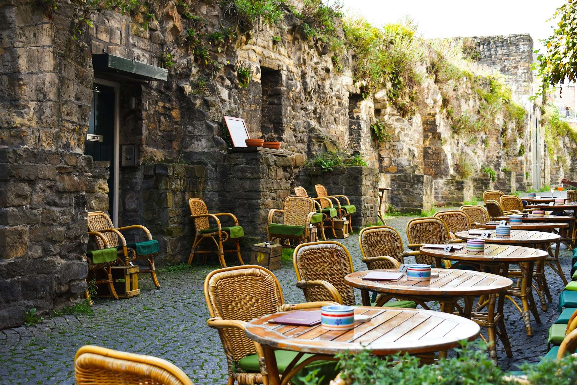 Hotels in Limburg — Maastricht old town, Meuse riverfront, food districts, southern landscapes and cross-border weekend bases