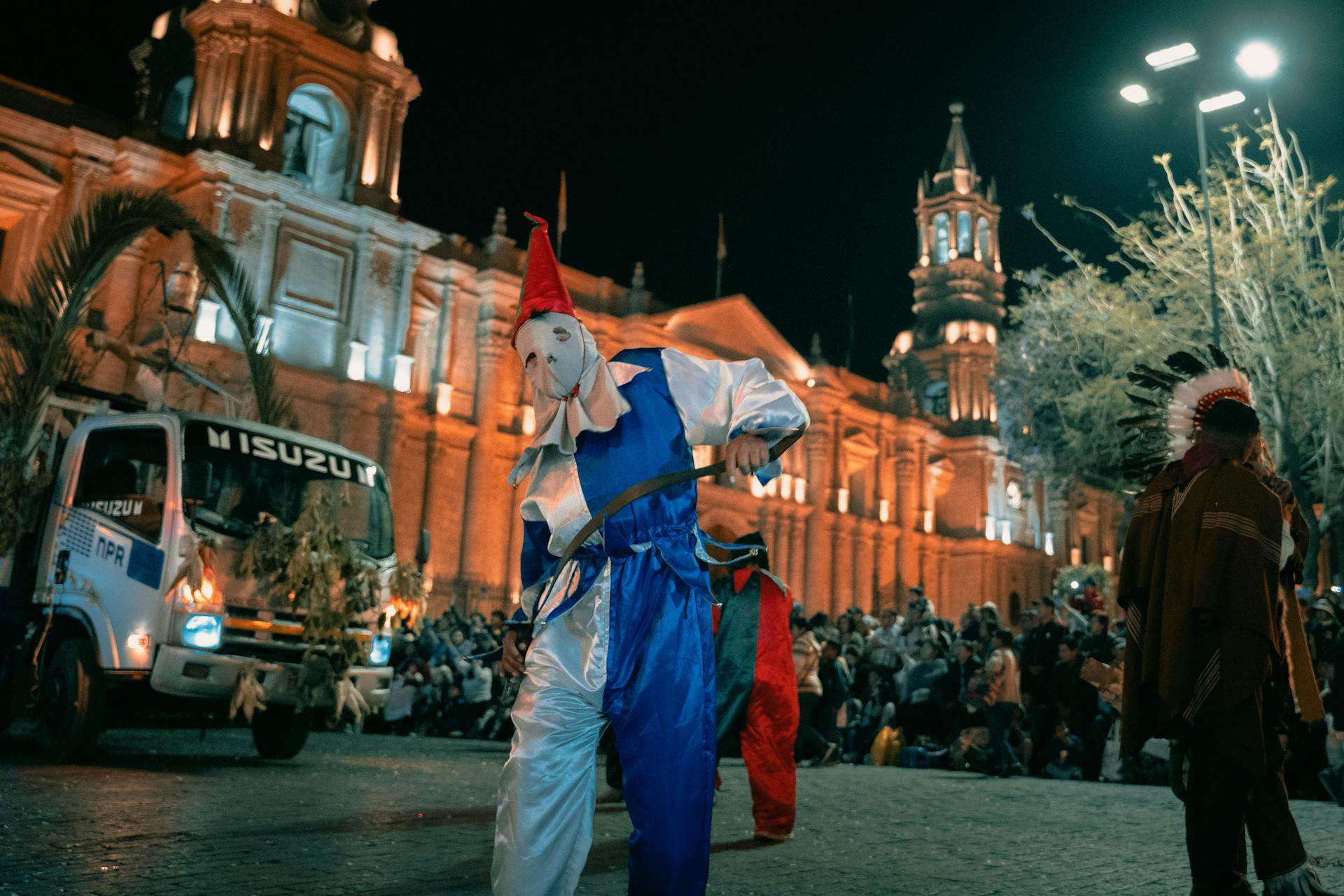 Hotels in Arequipa and Southern Peru — white-stone city districts, Colca Canyon gateway areas, volcanic viewpoints and southern Andean hotel planning