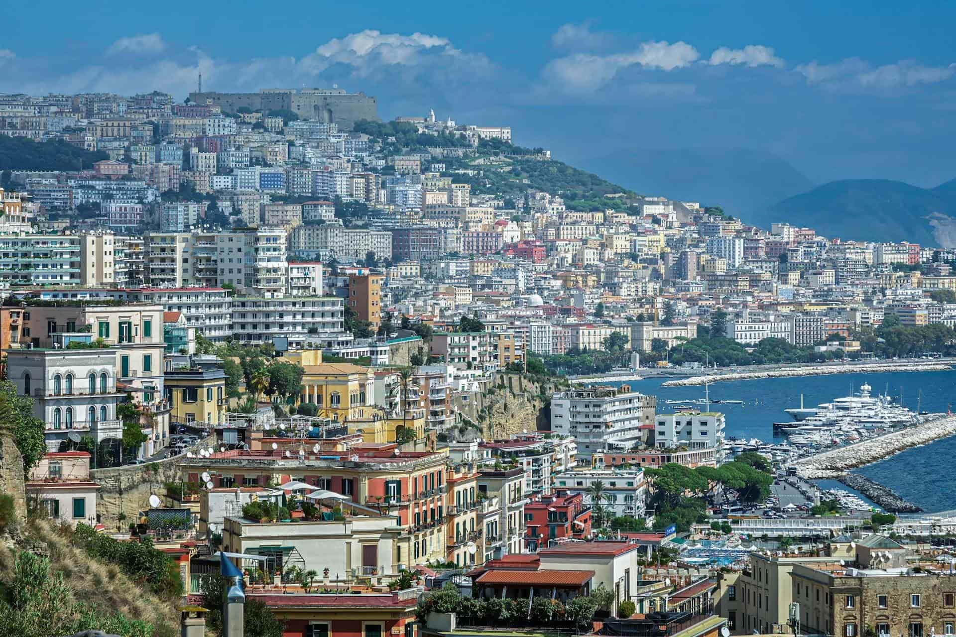 Hotels in Campania, Italy — Naples historic streets, museums, archaeological sites, waterfront areas, restaurants, and southern Italy city breaks
