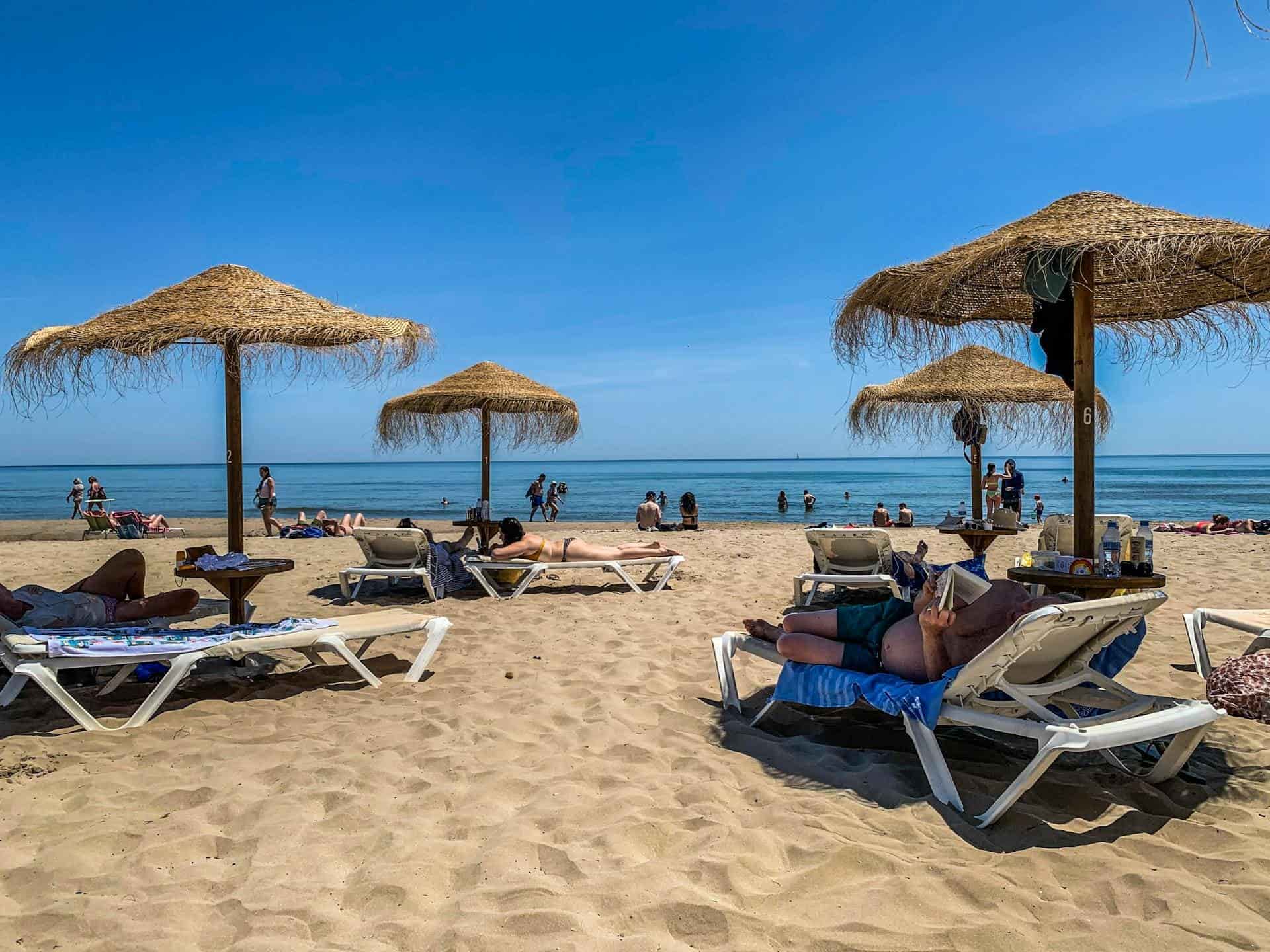 Hotels in Costa del Sol, Spain — Málaga coastal atmosphere, beaches, historic streets, museums, waterfront areas, restaurants, and southern Spain stays
