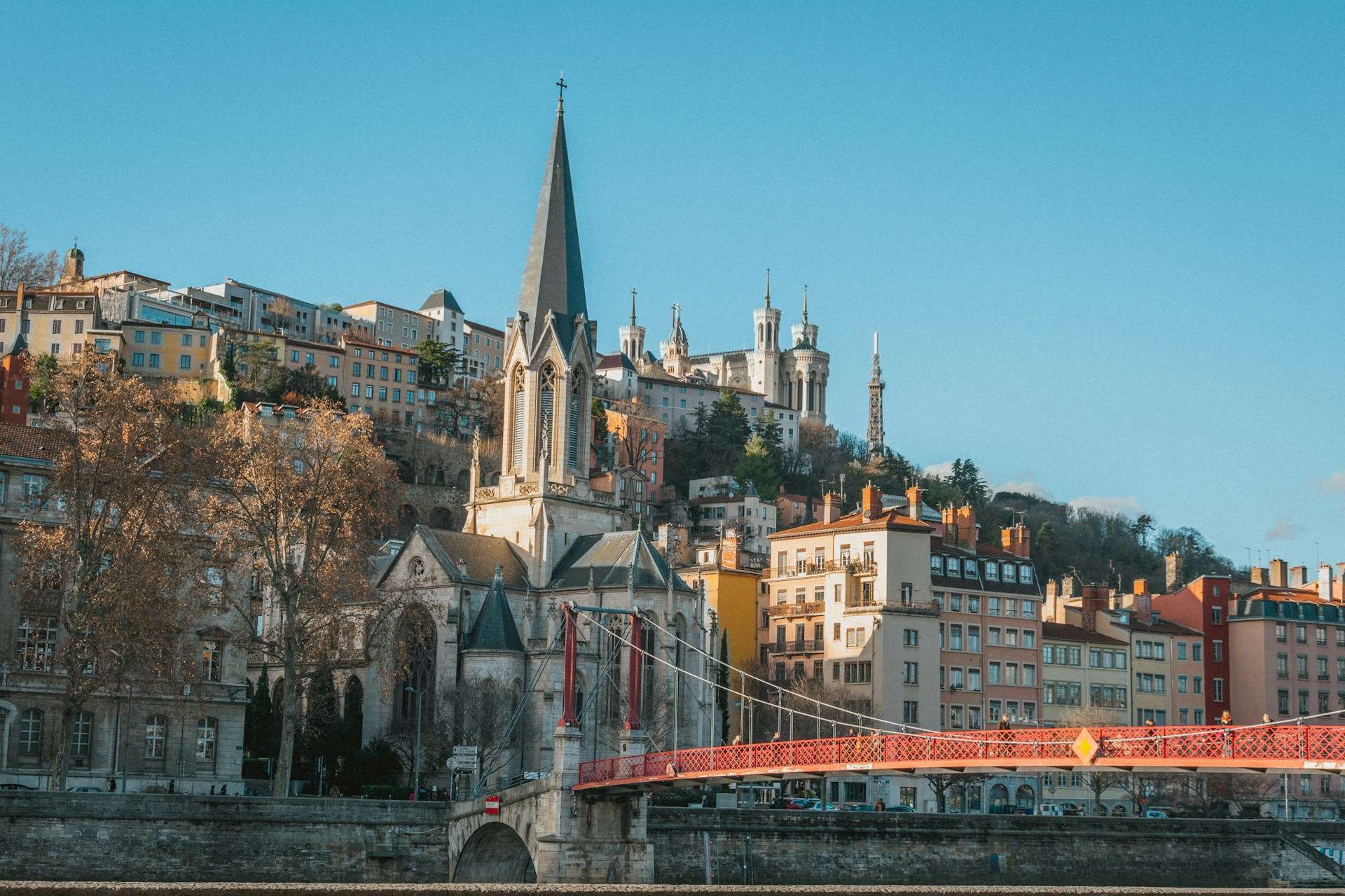 Hotels in Auvergne-Rhône-Alpes, France — Lyon, Vieux Lyon, riverfront walks, museums, food culture, and eastern France city stays