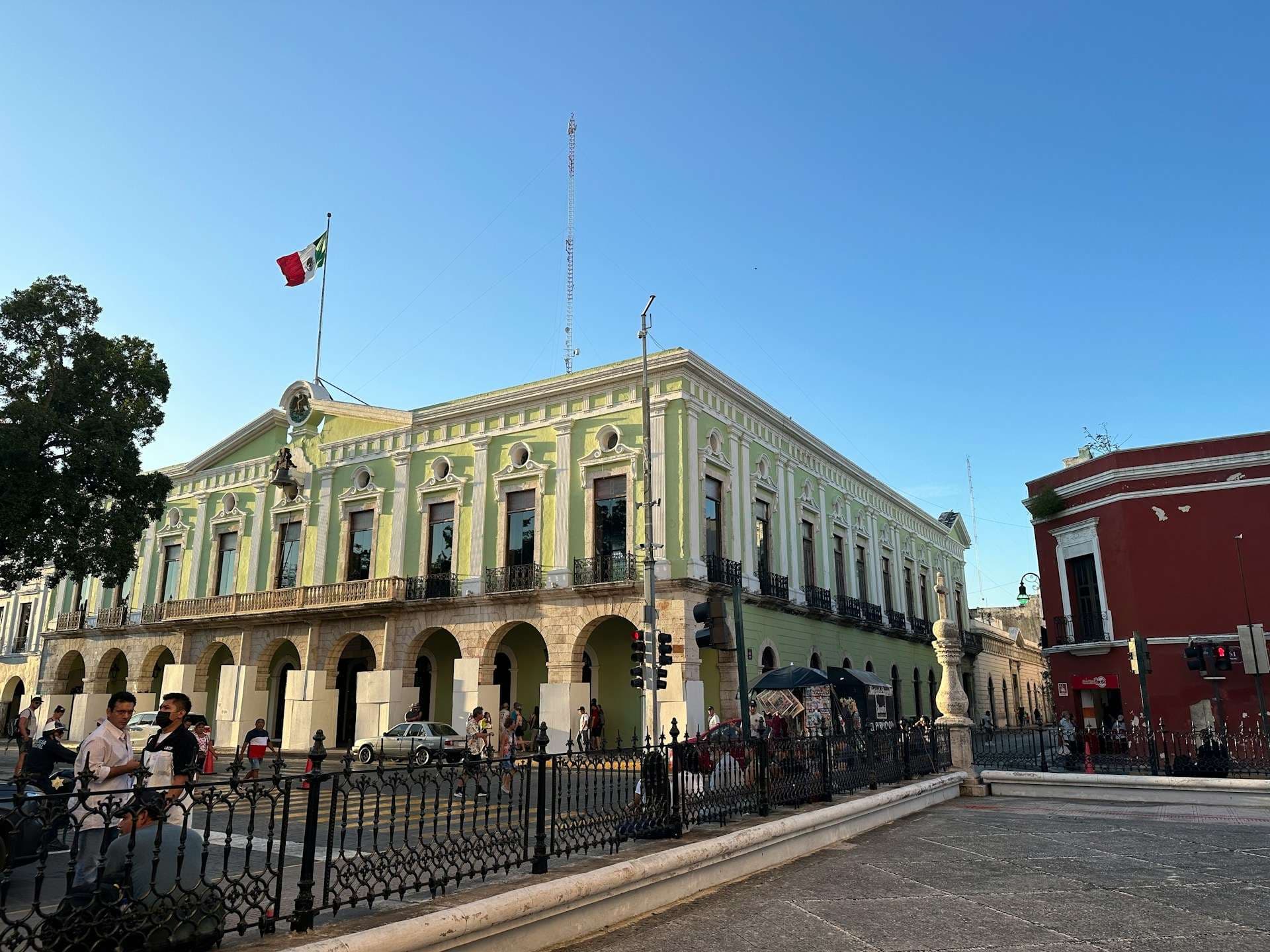Hotels in Gulf and Yucatán Heritage — Mérida colonial plazas, heritage-city bases and inland cultural routing
