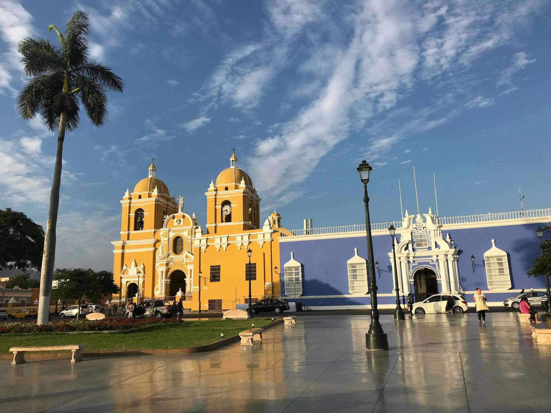 Hotels on Northern Coast Peru — Trujillo heritage quarters, Chan Chan archaeology corridors, surf-friendly beach districts and colonial city pacing
